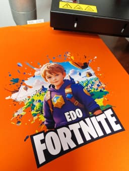 Stampa na majicu po zelji - Fortnite custom – Profesionalna grafika i štampa NEDIMAL Tešanj